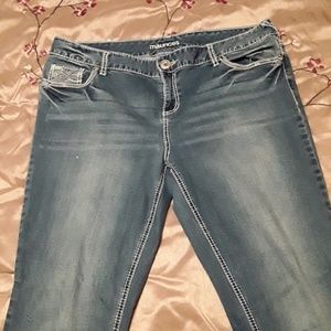 Maurice Jeans